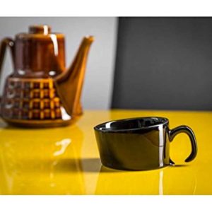 Mug original et insolite, la tasse penchée | Idées cadeaux insolites et originales pour collègues bureau