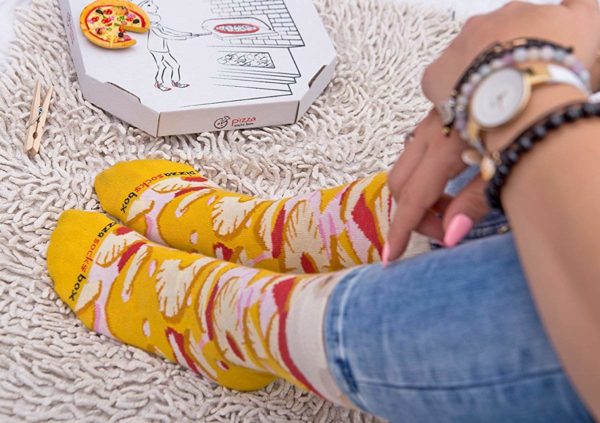 Paires de chaussettes en forme de pizza | Idées cadeaux insolites